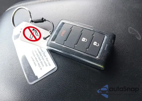 2023 Jeep Grand Cherokee L Laredo 4X4 from USA, damaged, VIN 1C4RJKAG8P8814906